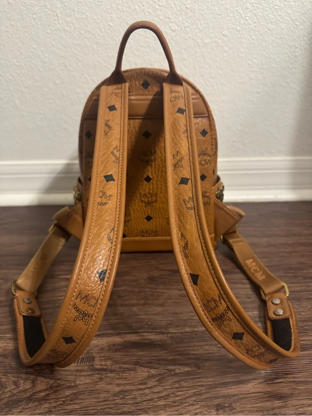 MCM Mini Stark Side Studs Backpack Visetos Cognac With Matching Wallet